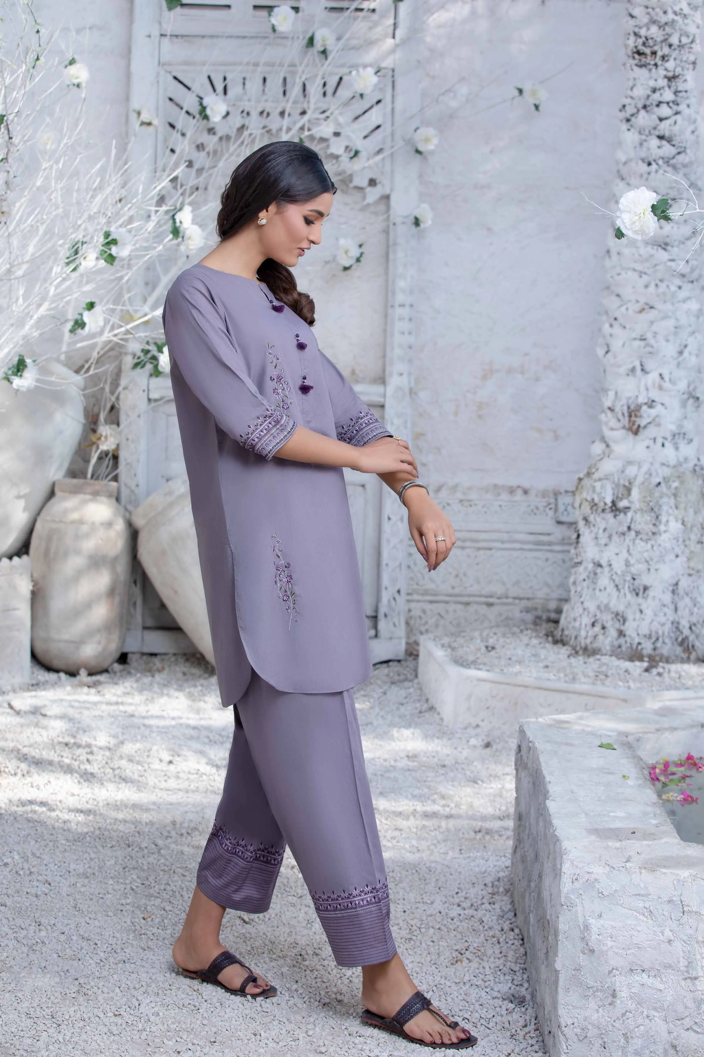 2 Piece - Embroidered Suit - PS23-35