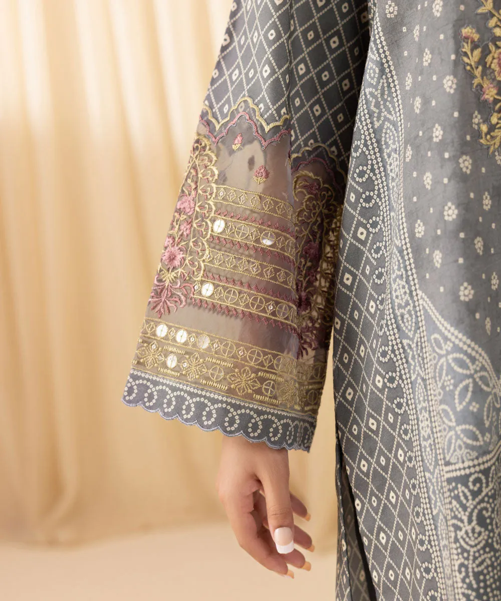 3 Piece -  Embroidered Cotton Viscose Suit