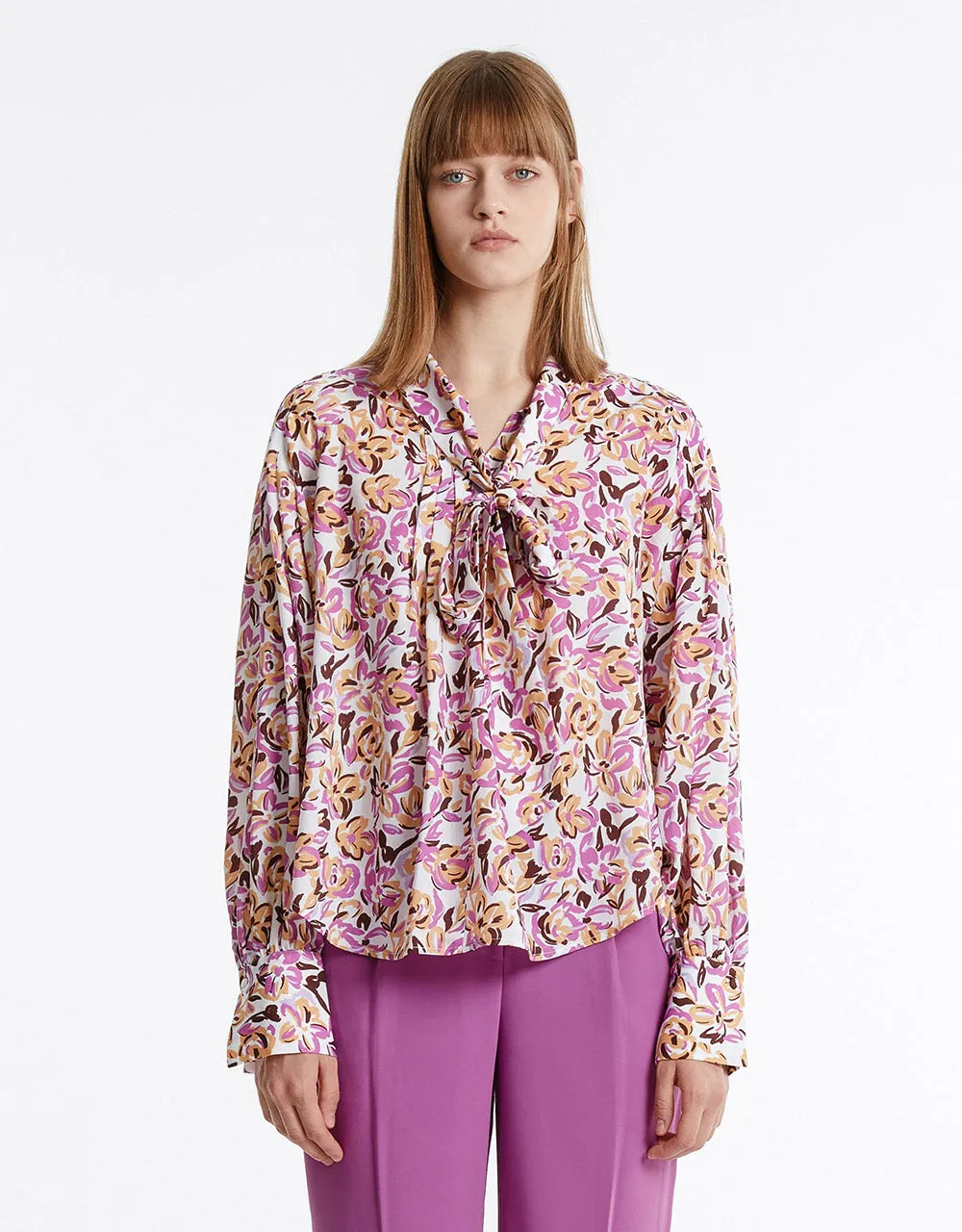 Bow Detail Floral Blouse