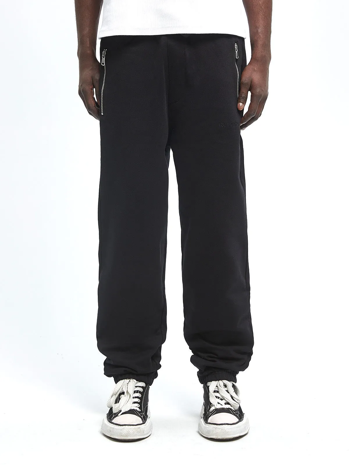 ESSENTIAL SWEATPANTS - BLACK