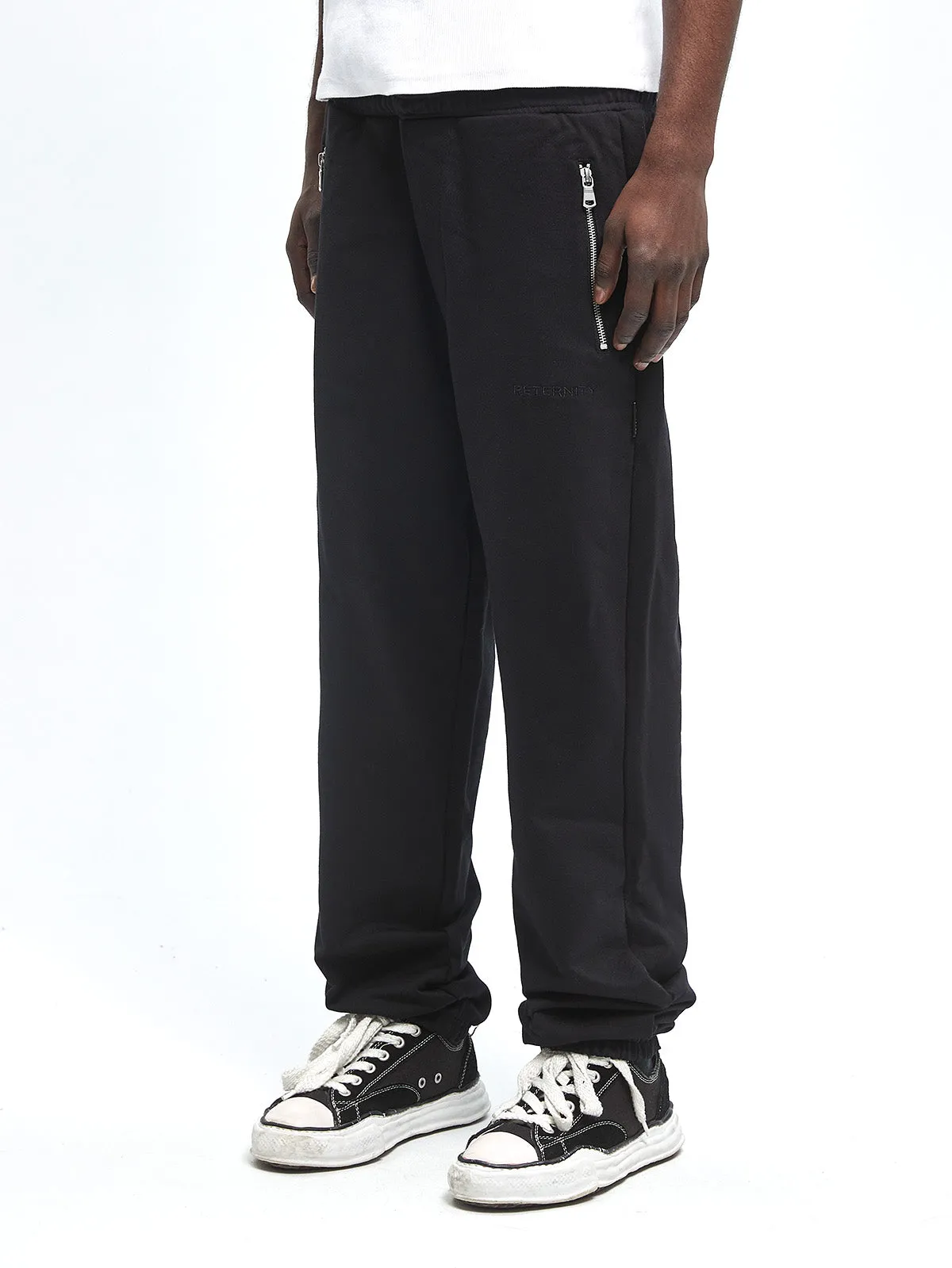 ESSENTIAL SWEATPANTS - BLACK